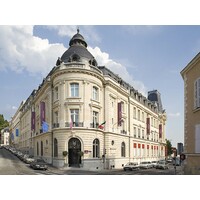 Mercure Le Mans Centre Logo