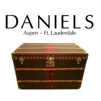 Daniels Antiques Logo