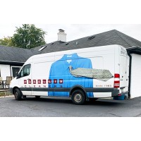 Morellis Cleaners Logo