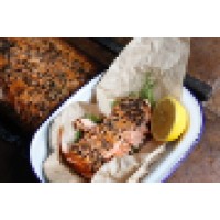 Fume Neighborhood Restaurant LLC Logo
