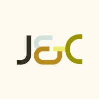JOHN & CARROT Logo
