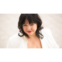 Patricia Staniek Logo