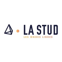 La Stud Logo