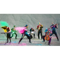 The Family Crest Logo