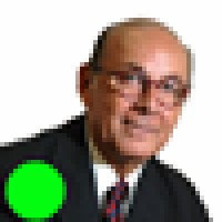 Ari Travassos On-line Logo