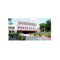Indian Institute of Petroleum Logo
