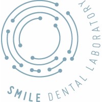 Smile Dental Laboratory Logo