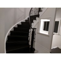 Majestic Hardwood Floor Logo