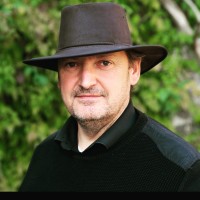 Mark Dolman | Digital Imaging Technician Logo