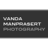 Vanda Manprasert Photography Logo
