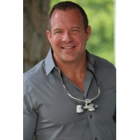 Dr. Frank Roach, DDS Logo