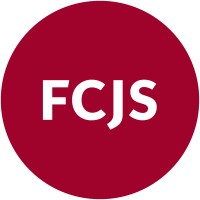 Facultad de Ciencias Jurídicas y Sociales Logo