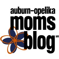 Auburn-Opelika Moms Blog Logo