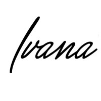ivanamontoya.com Logo