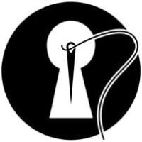 ARREGLÁ TU ROPA de Lu Otero Logo