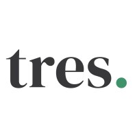 tres. Logo