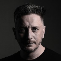 ARIEL HERNÁNDEZ HELP & SUCCESS™ Logo