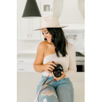 Hope Heeg Photography Logo