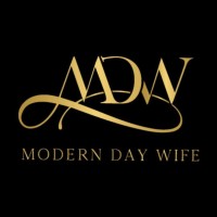 The Modern Day Wife Logo