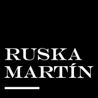 RUSKA MARTÍN ASSOCIATES Logo