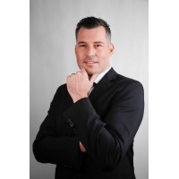 Business Coach Lyndon Smith Logo