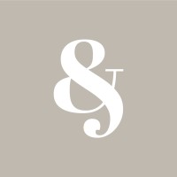Elgueta & Cía. Logo