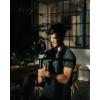 Pierre Froger - Vidéaste & Pilote de Drone Logo