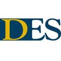 Davis Engineering & Surveying, LLC Logo