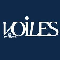 Voiles et Voiliers Logo