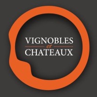 Vignobles et Châteaux Logo