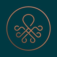 Om Property Advisors Logo