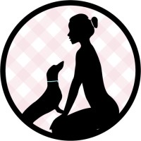 Madame Mas Doggie Daycare & Grooming Logo