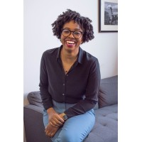 Domenique Michelle, LLC Logo