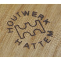 Houtwerk Meubel- & Keukenmakerij Hattem BV Logo