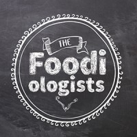 The Foodiologists Logo