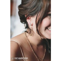 llyn strong fine jewelry Logo