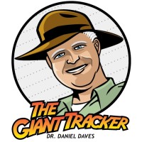 Giant Tracker Market Trading Logo