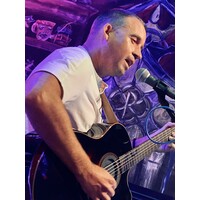 Ryan Bach Music Logo