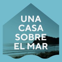 Una Casa Sobre El Mar Logo