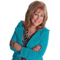 Debbie Sardone Consulting, LLC Logo