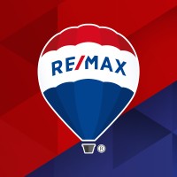 Remax Place Logo