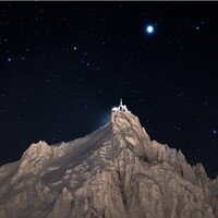 Chalet on the rocks Logo