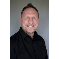 Wade Consulting Logo