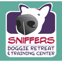 SNIFFERS Doggie Retreat & Training Center Logo
