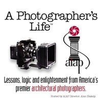 A Photographers Life Logo