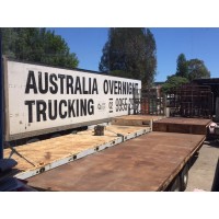 Australia Overnight Trucking Logo