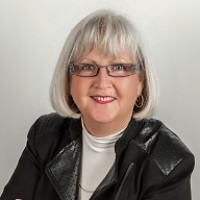 RE/MAX Hallmark Realty Group Logo