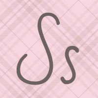 Sarahs Domain Logo