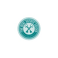 The Real Estate Chicks LLC Logo