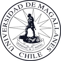 Universidad de Magallanes Logo